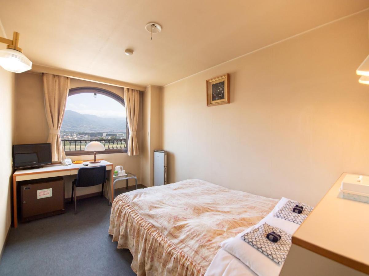 Tabist Hotel Sun Plaza Fuefuki Isawa Exterior photo